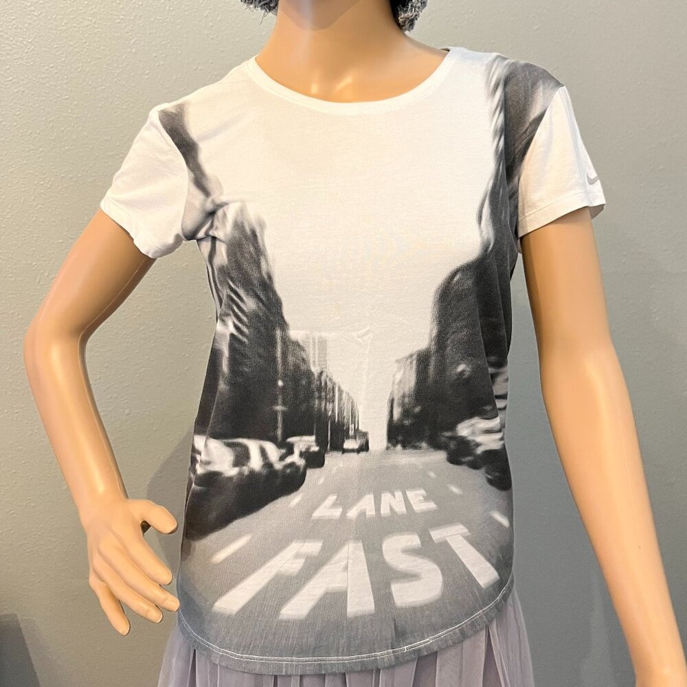 Nike Dri-Fit Running Graphic T-shirt